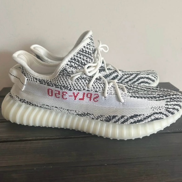 Adidas Yeezy Boost 350 Zebra Sneakers CP9654 Size 11.5 - Picture 1 of 9